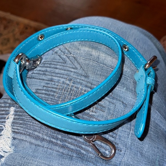 Marc By Marc Jacobs Accessories - Marc by Marc Jacobs leather replacement strap blue and silver